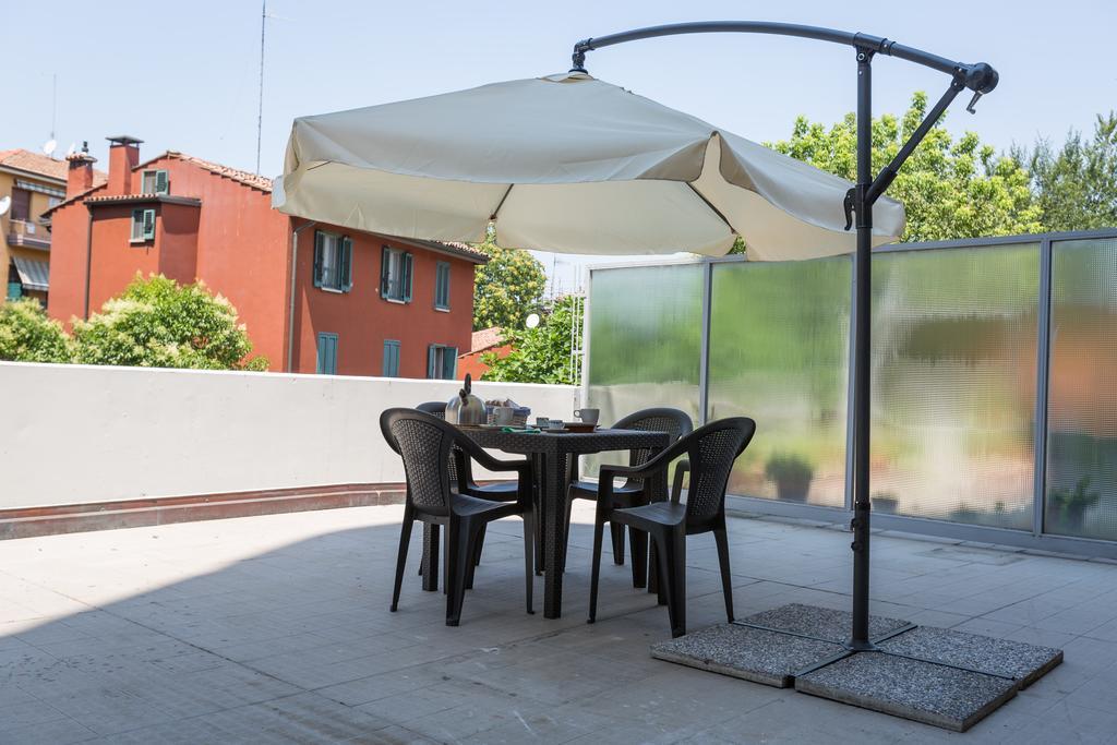 Bolognina Central Apartment Bolonia Exterior foto